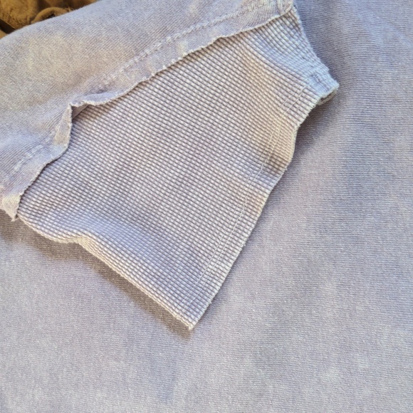 Altar'd State Outseam Short Sleeve Sweatshirt Size XS - Picture 4 of 5